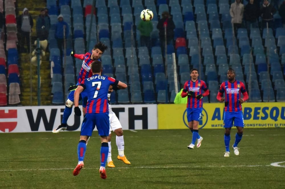 MM Stoica, reverență în fața unui fotbalist din Liga 1. 