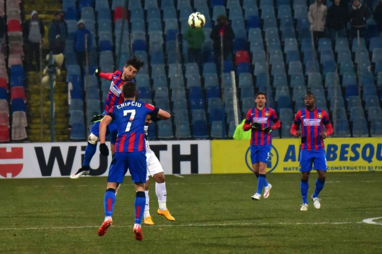 MM Stoica, reverență în fața unui fotbalist din Liga 1.