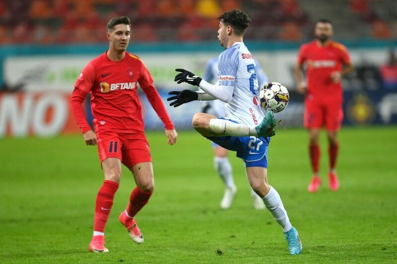 FCSB - Farul Constanța 2-1 | Hagi rămâne lider, dar „bijuteria” lui Florinel Coman relansează lupta la titlu!_1