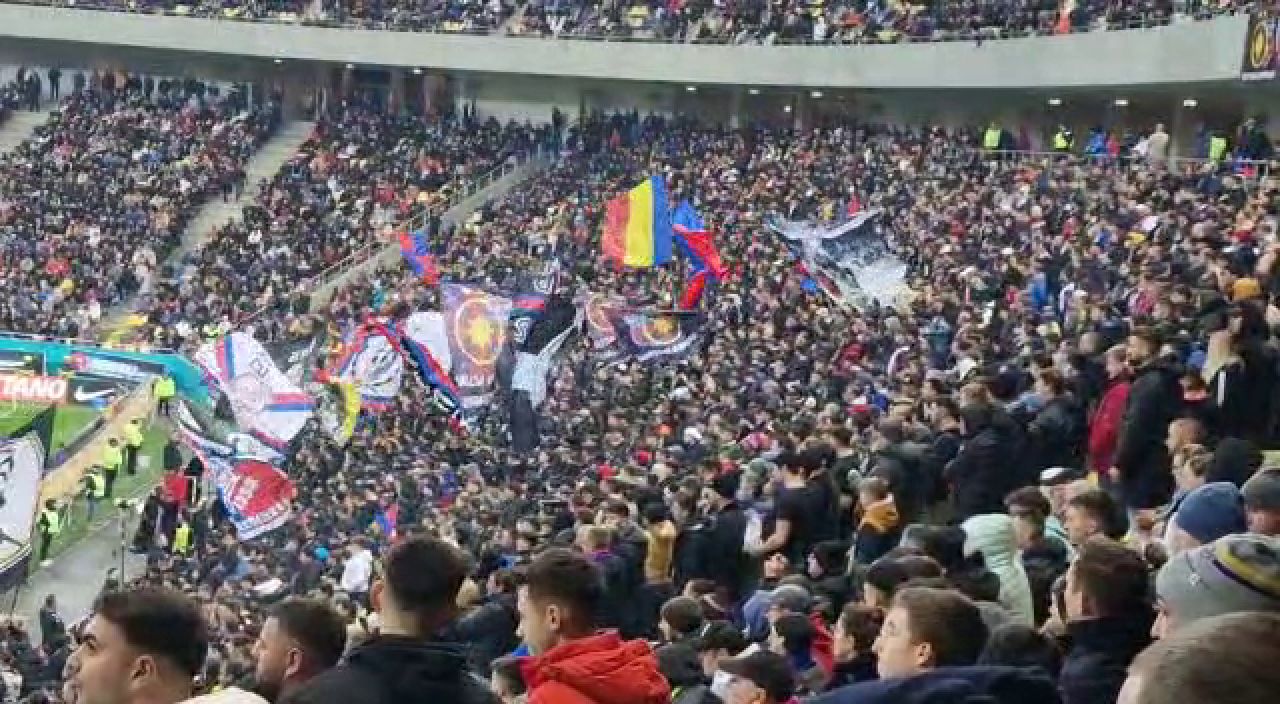 Atmosferă superbă la FCSB - Farul! Duel încins pe Arena Națională_7