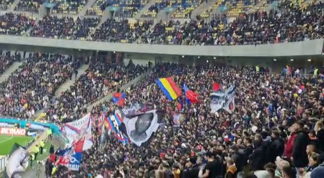 Atmosferă superbă la FCSB - Farul! Duel încins pe Arena Națională_38