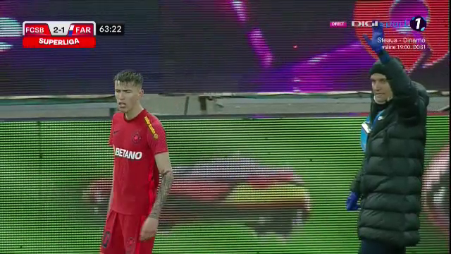 Tavi Popescu, schimbare totală de look! „Perla” FCSB-ului și-a etalat tatuajul în meciul cu Farul Constanța_13