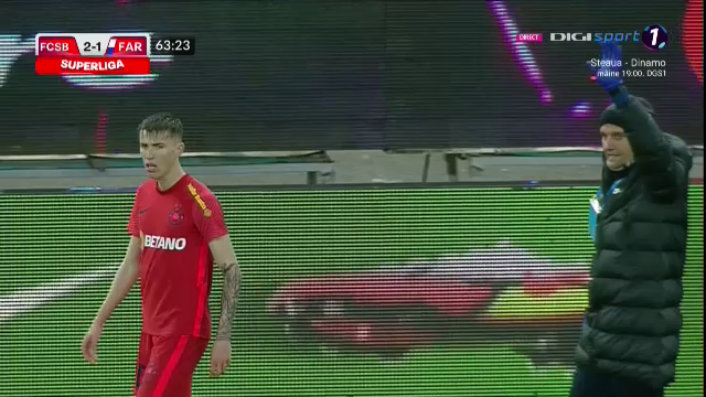 Tavi Popescu, schimbare totală de look! „Perla” FCSB-ului și-a etalat tatuajul în meciul cu Farul Constanța_17