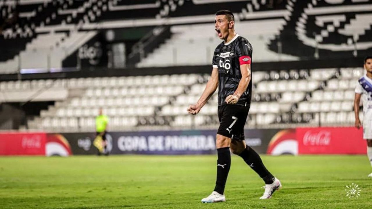 Oscar Cardozo este de neoprit la 40 de ani! Atacantul a marcat de 8 ori în ultimele 4 etape și este golgheterul din prima ligă_9