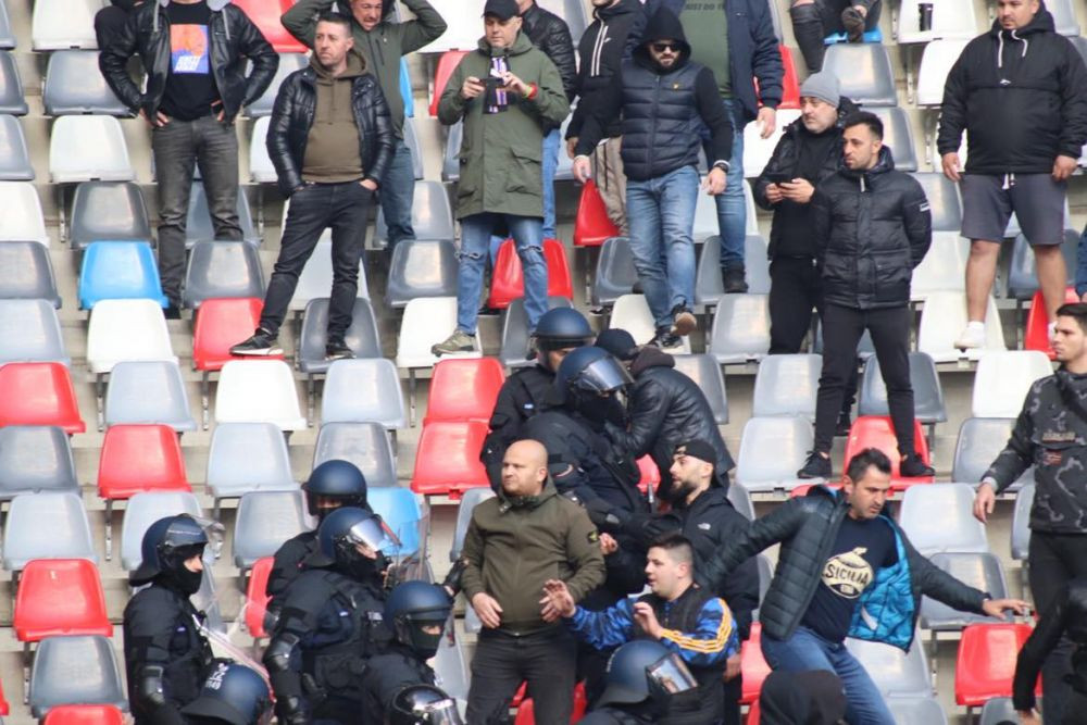 Coregrafie splendidă oferită de galeria CSA Steaua! _10