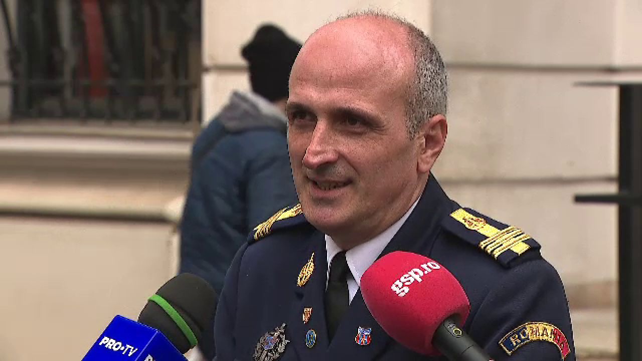 Fanii lui CSA Steaua au întors armele împotriva lui Florin Talpan! Mesajele Peluzei Sud + tribunele goale de pe Ghencea _1