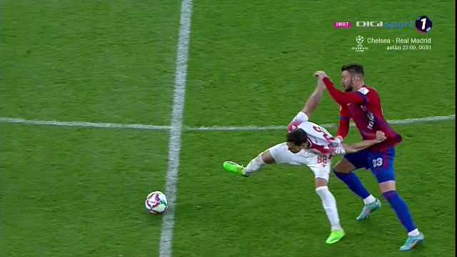 S-au încins spiritele în Steaua - Dinamo! Chuncukov s-a luat la harță cu jucătorii adverși_16