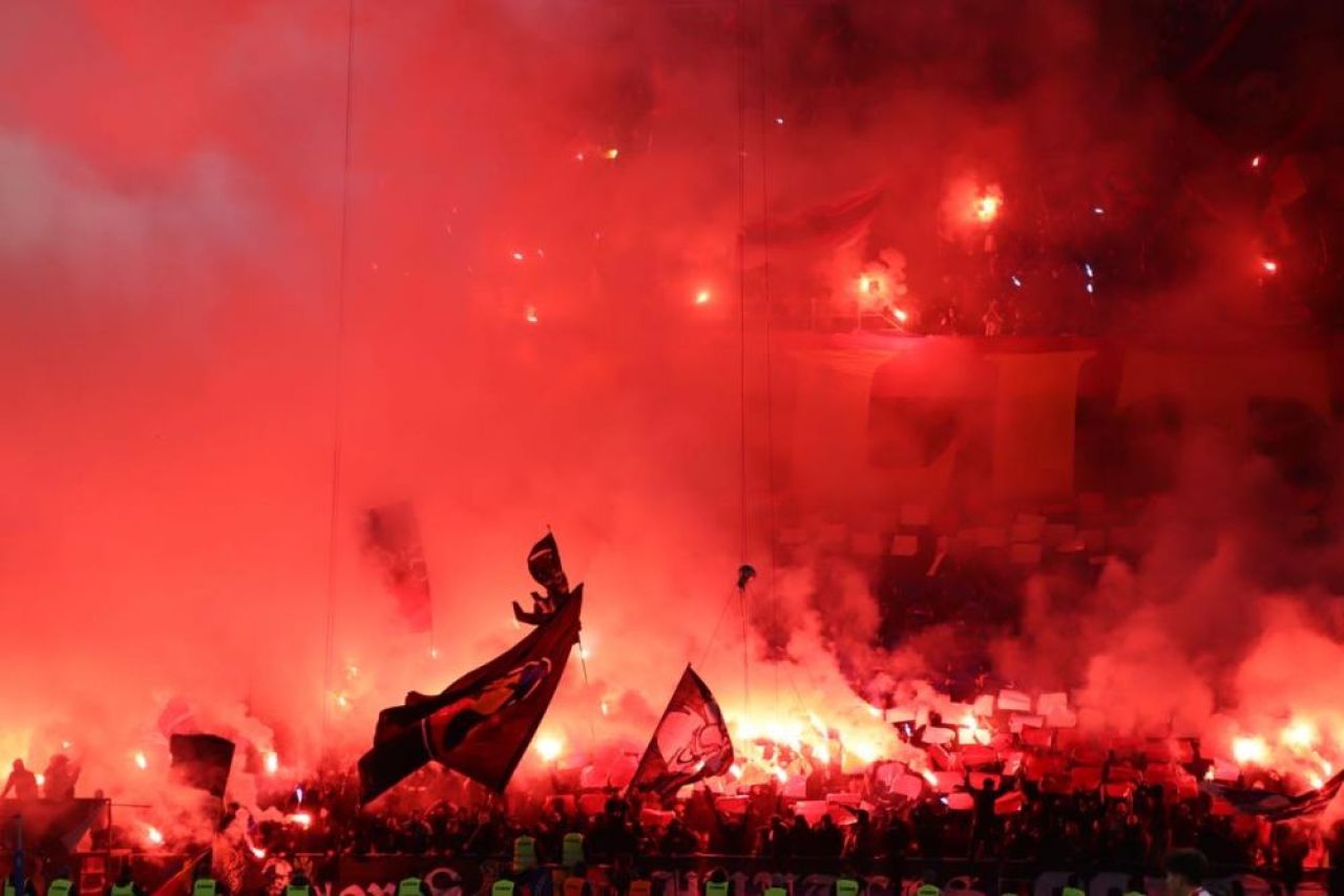 Jandarmeria a tăiat în carne vie după incidentele de la Steaua - Dinamo! Fani interziși pe stadion + amendă pentru CSA Steaua_12