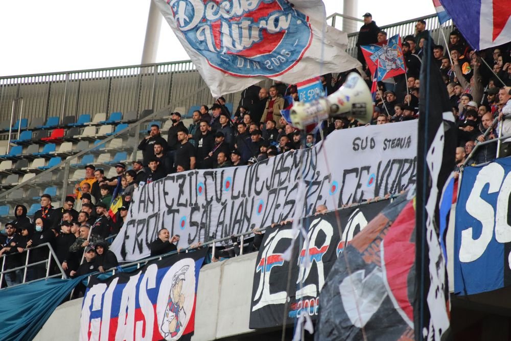 Duel colosal între galerii la Steaua - Dinamo! Sute de bannere, coregrafii, torțe și spectacol în tribune_23