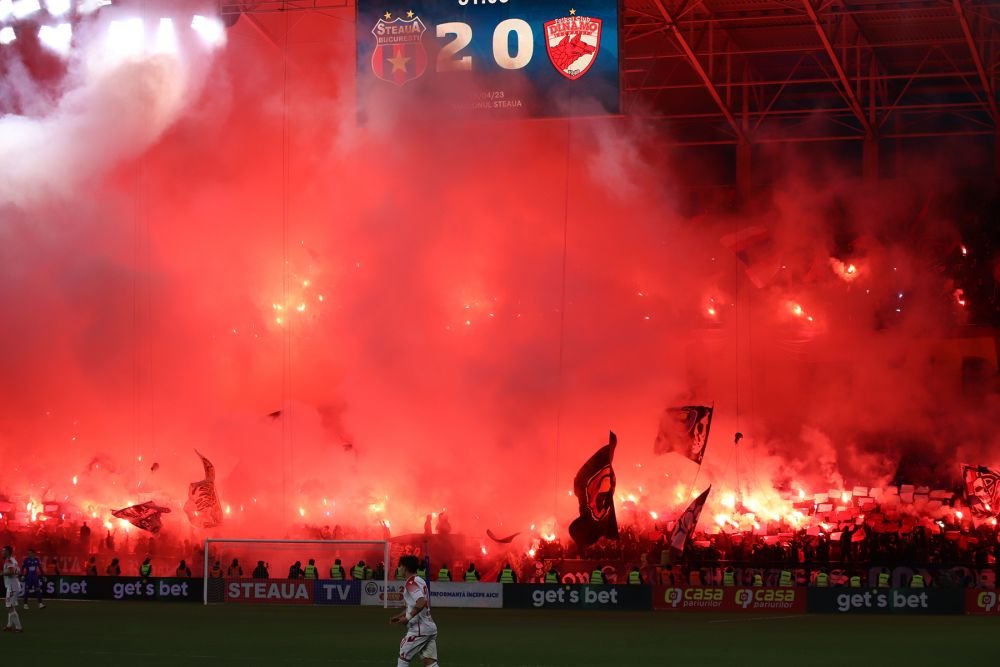 Duel colosal între galerii la Steaua - Dinamo! Sute de bannere, coregrafii, torțe și spectacol în tribune_47