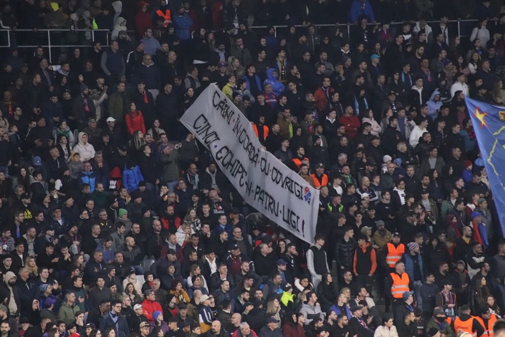 Duel colosal între galerii la Steaua - Dinamo! Sute de bannere, coregrafii, torțe și spectacol în tribune_53