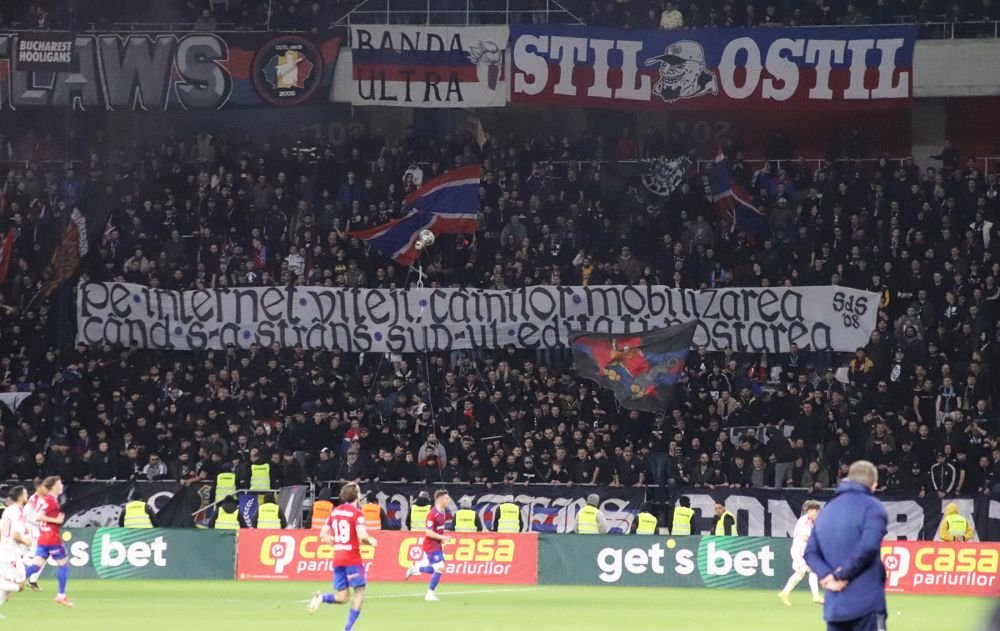 Duel colosal între galerii la Steaua - Dinamo! Sute de bannere, coregrafii, torțe și spectacol în tribune_98