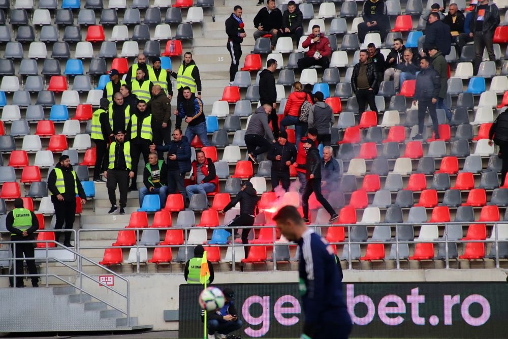 Fotografii de la derby-ul Steaua - Dinamo. Nervi pe teren, spectacol în tribune_4