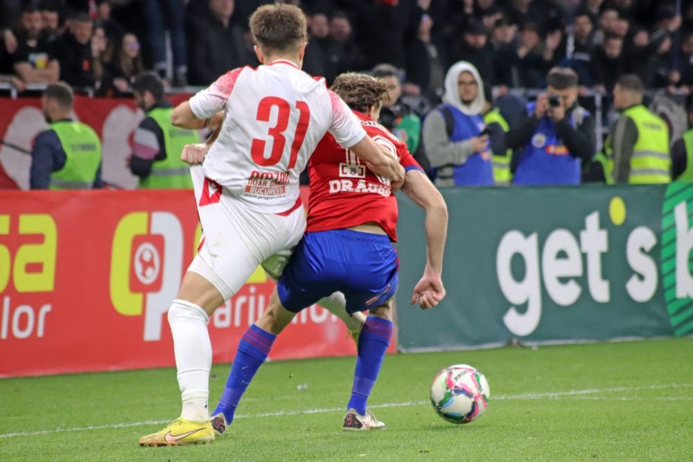 Fotografii de la derby-ul Steaua - Dinamo. Nervi pe teren, spectacol în tribune_45