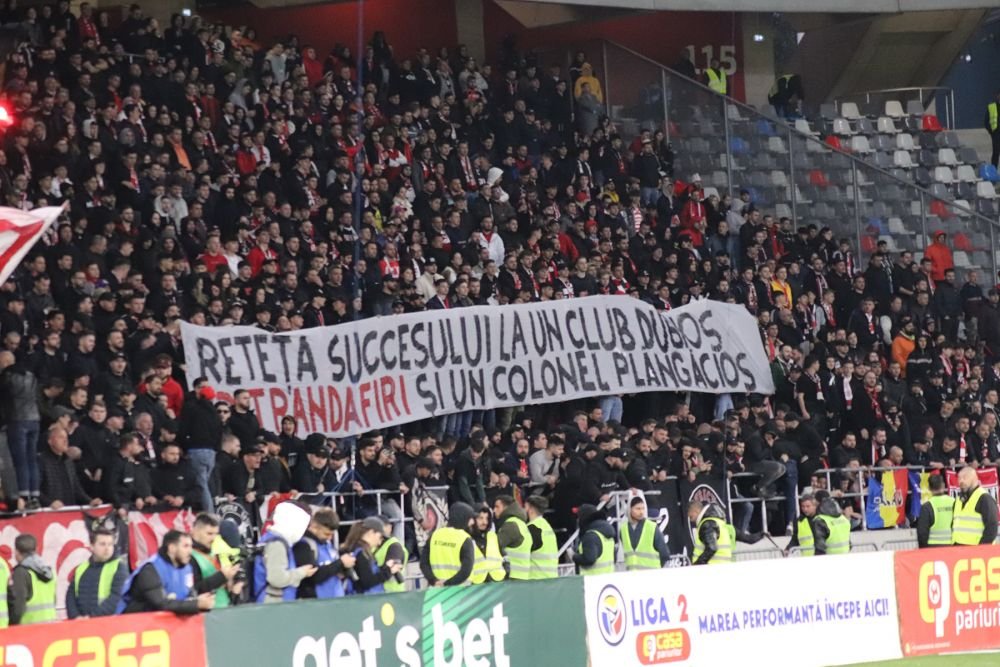 Fotografii de la derby-ul Steaua - Dinamo. Nervi pe teren, spectacol în tribune_49