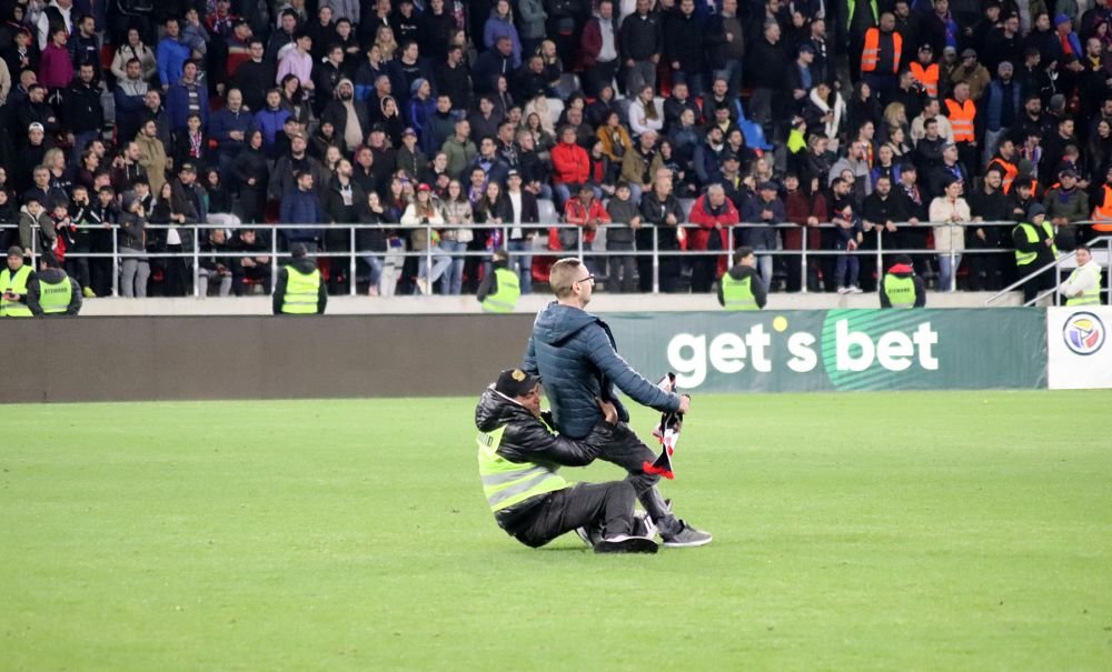 Fotografii de la derby-ul Steaua - Dinamo. Nervi pe teren, spectacol în tribune_65
