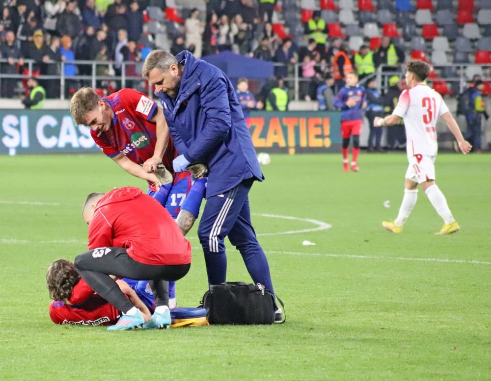 Fotografii de la derby-ul Steaua - Dinamo. Nervi pe teren, spectacol în tribune_67