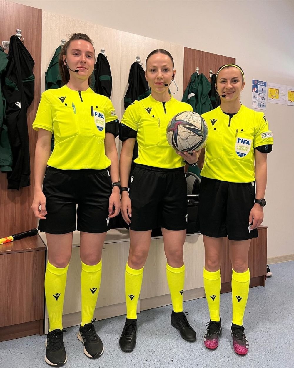 Cum arată și cum fluieră Elena Gobjilă, model și arbitru FIFA în Republica Moldova!_23