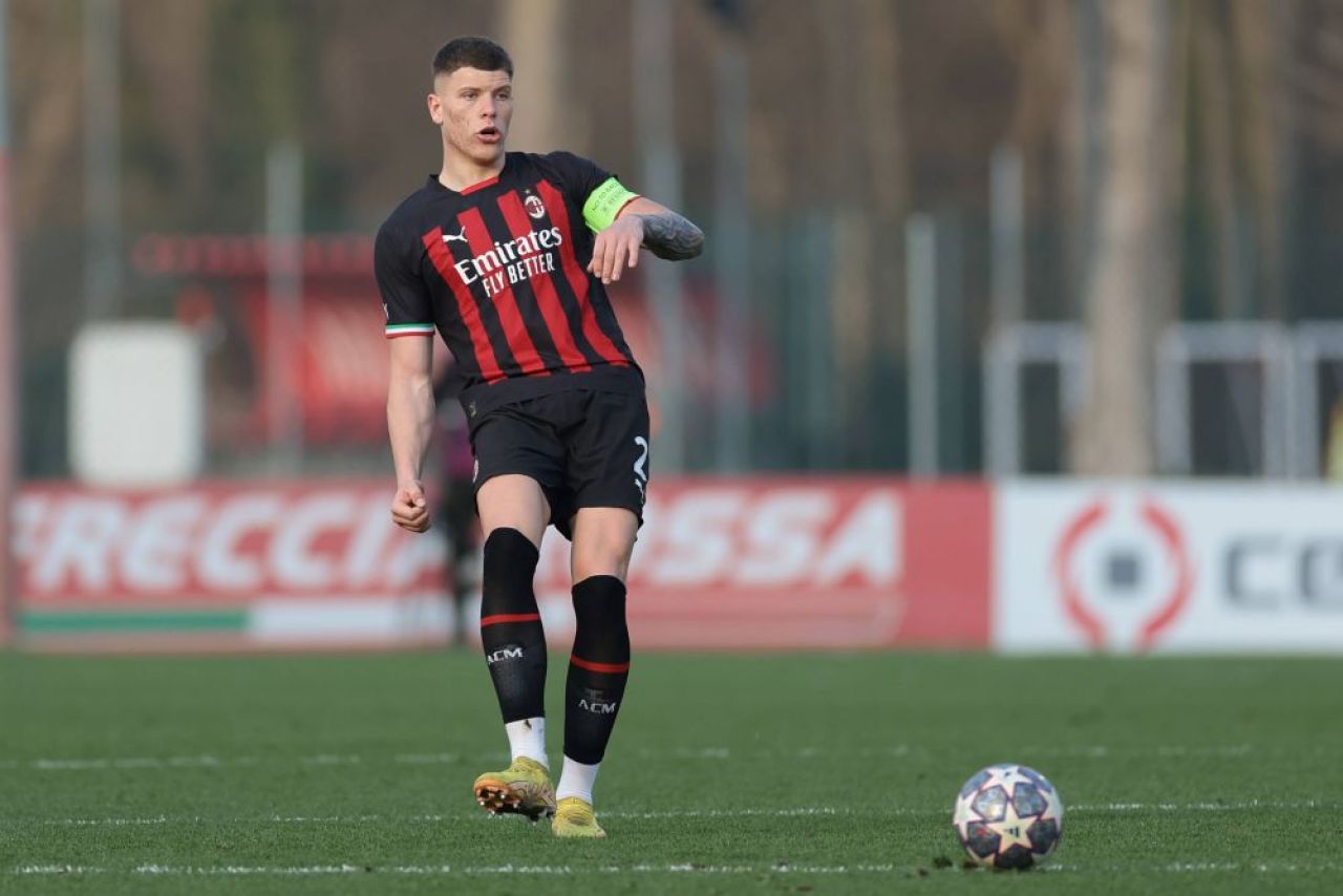 A refuzat România, iar acum poate debuta la AC Milan! Anunțul făcut de Gazzetta dello Sport_6