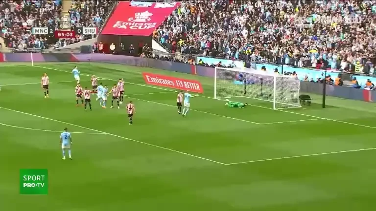 Manchester City - Sheffield United: Gol Mahrez (minutul 66)