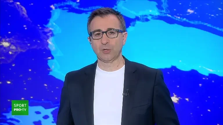 România a intrat în Cartea Recordurilor. Cel mai mare tricou din lume a fost prezentat pe stadion