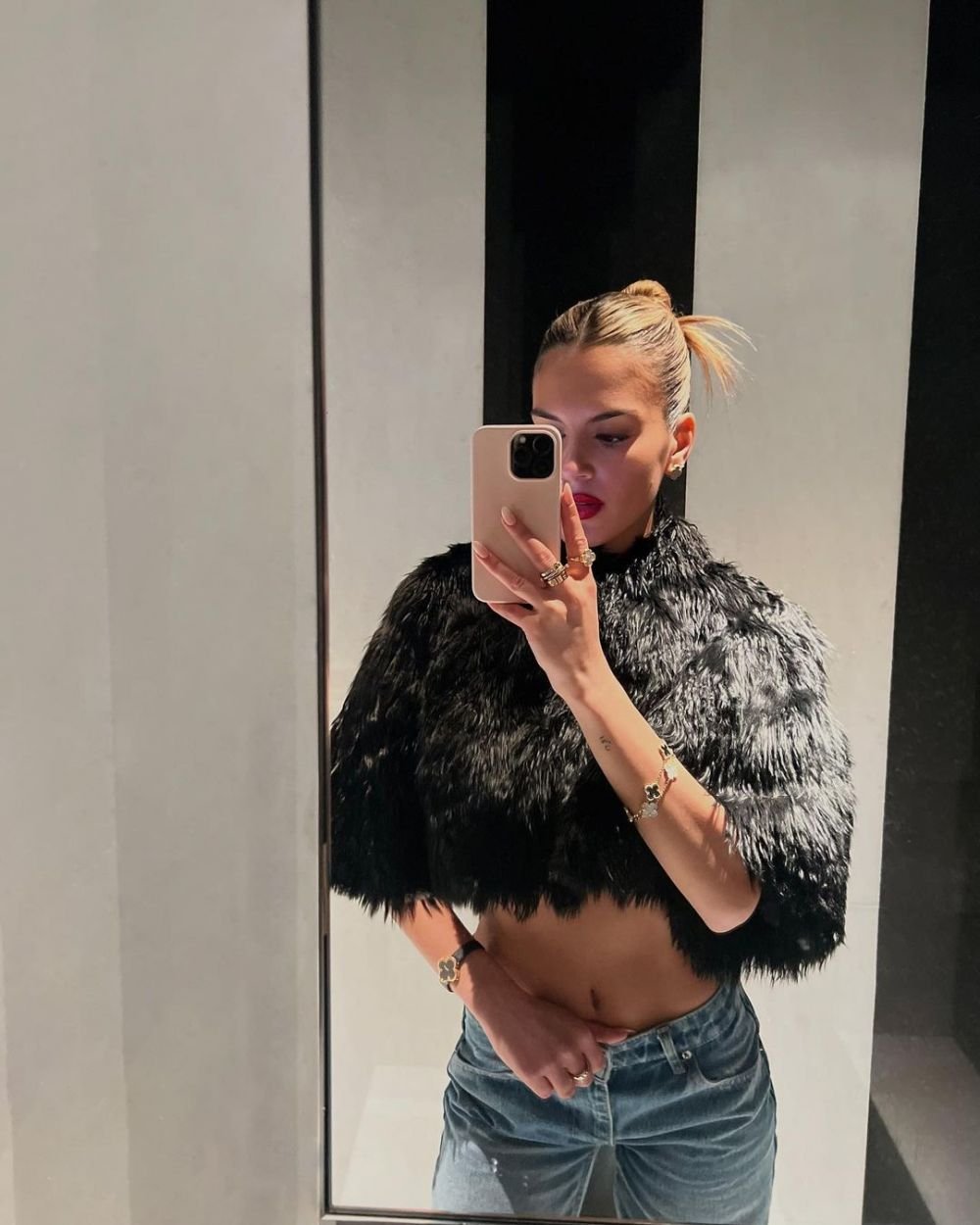 Maria Guardiola a „furat” toate privirile la plajă! Imaginile cu fiica antrenorului de la Manchester City _11