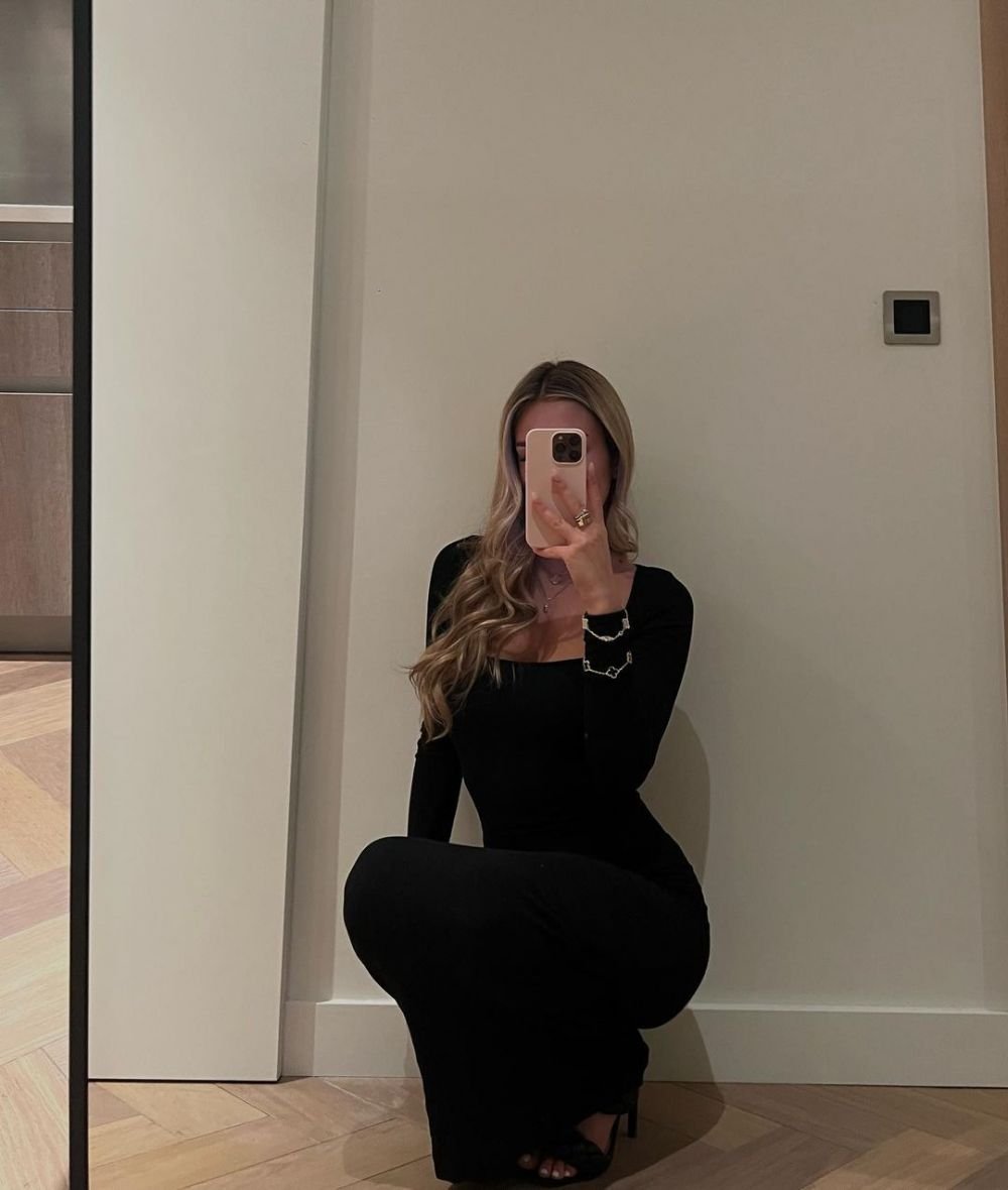 Maria Guardiola a „furat” toate privirile la plajă! Imaginile cu fiica antrenorului de la Manchester City _31