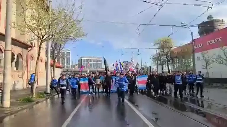 FCSB a plecat spre Giulești! Derby-ul cu Rapid e LIVE TEXT de la ora 20:30