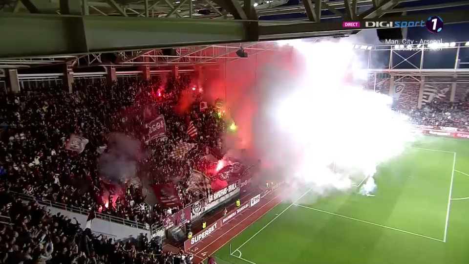 Spectacol pirotehnic spectaculos pe Giulești, înaintea fluierului de start! Rapid - FCSB a fost întârziat câteva minute_6