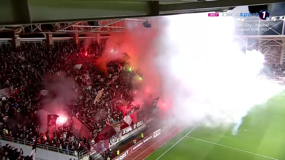 Spectacol pirotehnic spectaculos pe Giulești, înaintea fluierului de start! Rapid - FCSB a fost întârziat câteva minute_8