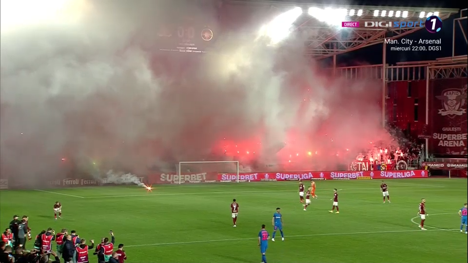 Spectacol pirotehnic spectaculos pe Giulești, înaintea fluierului de start! Rapid - FCSB a fost întârziat câteva minute_20