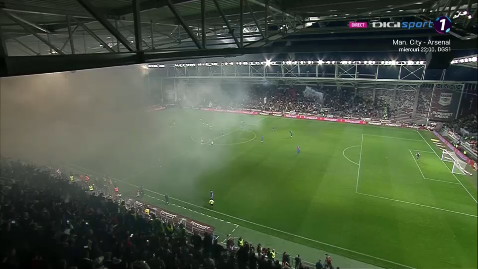 Spectacol pirotehnic spectaculos pe Giulești, înaintea fluierului de start! Rapid - FCSB a fost întârziat câteva minute_25