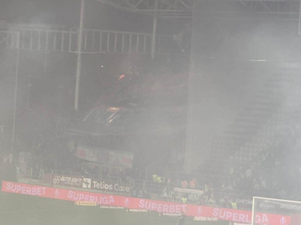 Spectacol pirotehnic spectaculos pe Giulești, înaintea fluierului de start! Rapid - FCSB a fost întârziat câteva minute_28