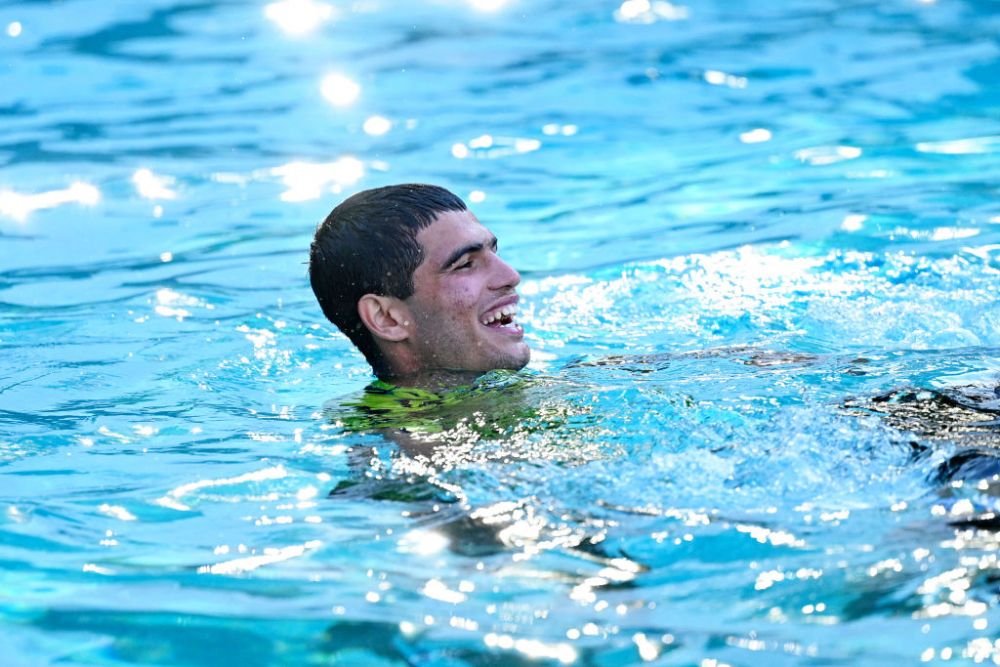 Sufletul petrecerii! Cum a sărbătorit Carlos Alcaraz al doilea titlu consecutiv de campion la Barcelona_5