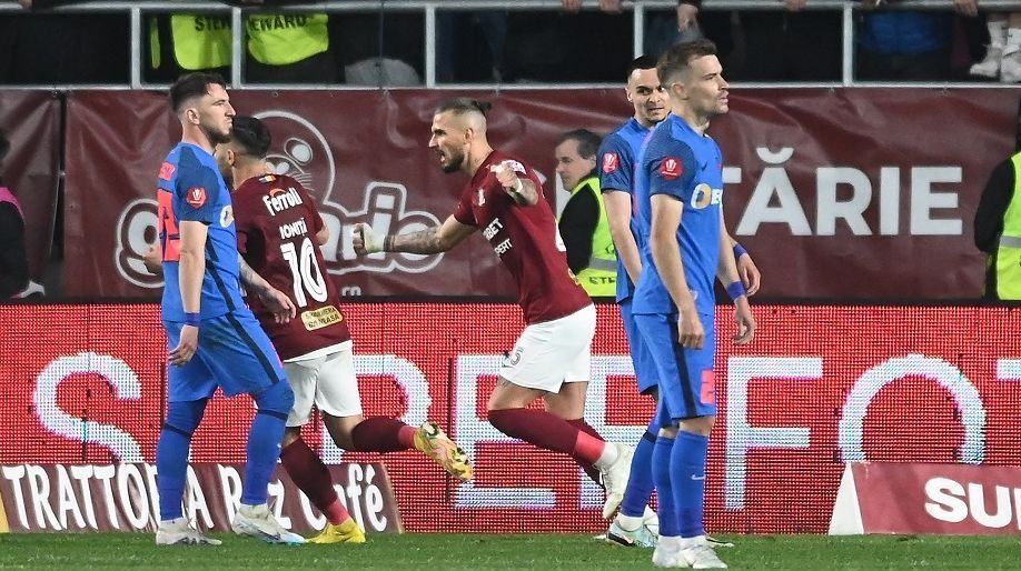 Florin Răducioiu a găsit vinovații după Rapid - FCSB 1-0: &bdquo;Nu este apărător! Este o mare greșeală!&rdquo;