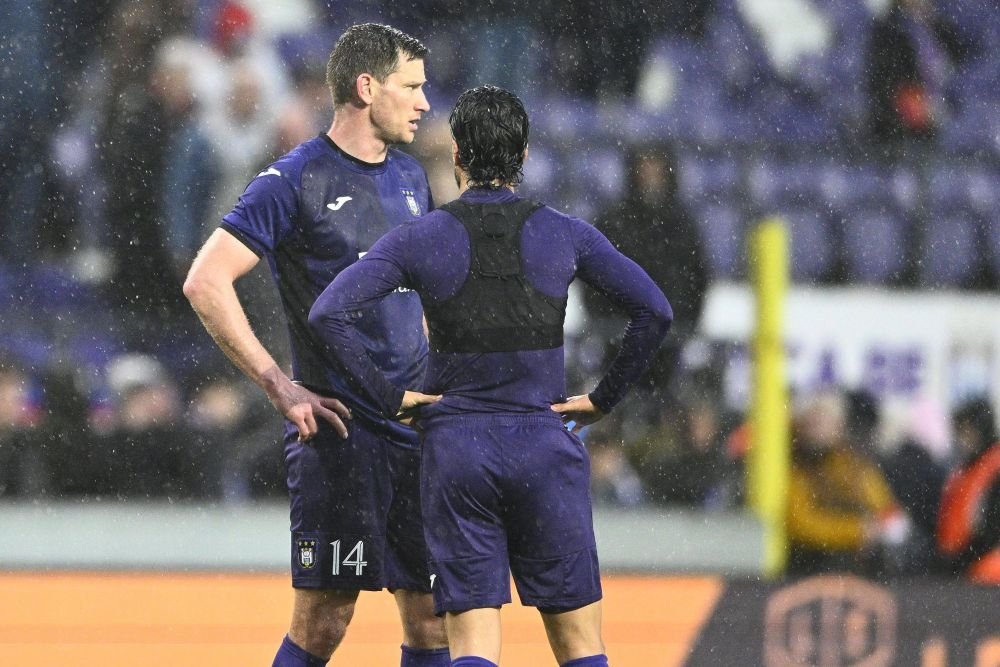 „Greu” după ce treci de FCSB! Nu doar Silkeborg e „groggy”: Anderlecht s-a prăbușit și a încheiat sezonul în aprilie_5