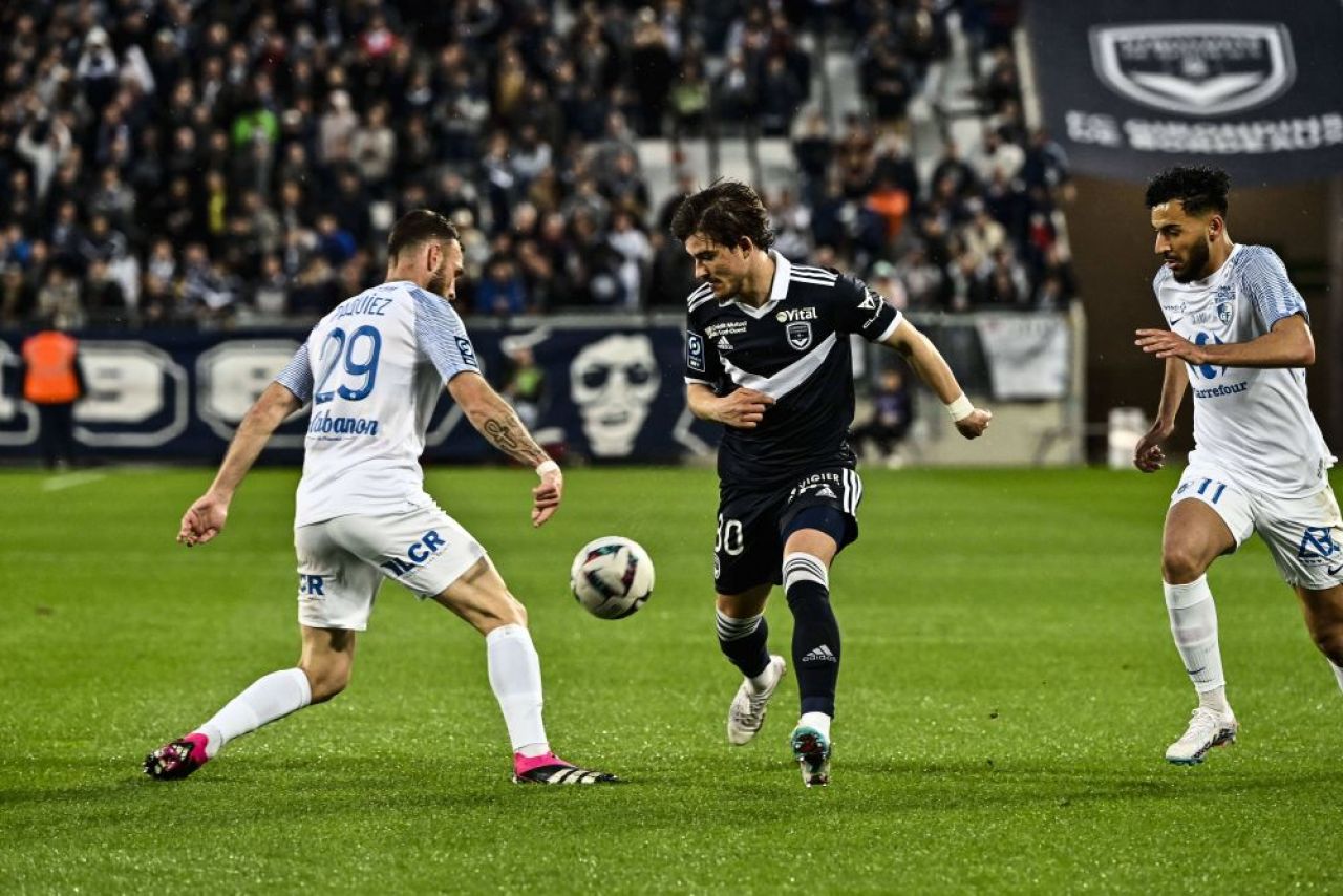 Alexi Pitu și-a câștigat locul de titular la Bordeaux! Dublă ratare uluitoare pentru român în victoria convingătoare cu Grenoble_2
