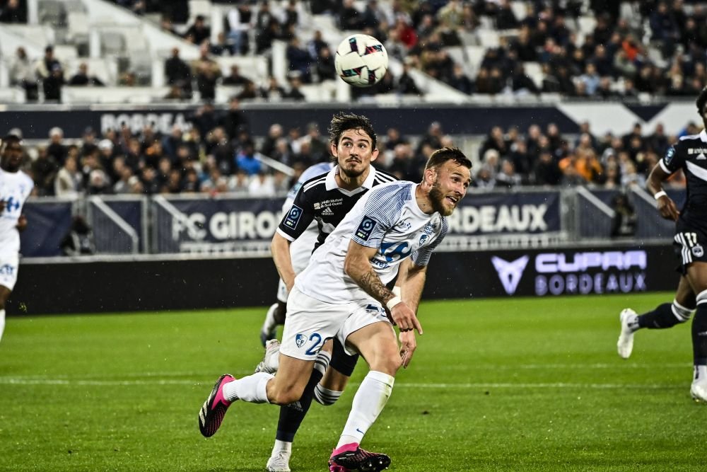 Alexi Pitu și-a câștigat locul de titular la Bordeaux! Dublă ratare uluitoare pentru român în victoria convingătoare cu Grenoble_3