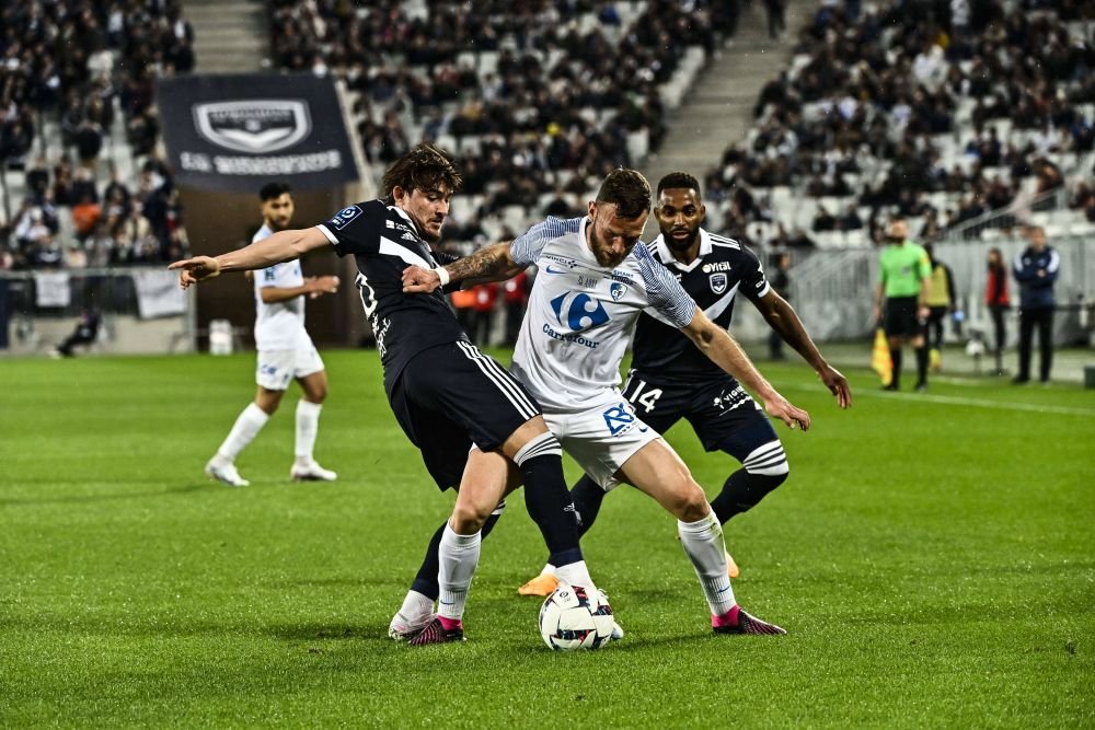 Alexi Pitu și-a câștigat locul de titular la Bordeaux! Dublă ratare uluitoare pentru român în victoria convingătoare cu Grenoble_5
