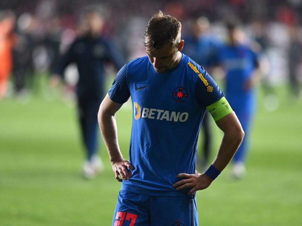 „Nu-mi aduc aminte de jucător care plânge pe teren mai mult decât el!” Critici dure pentru un star de la FCSB: „Ce e asta?”_8