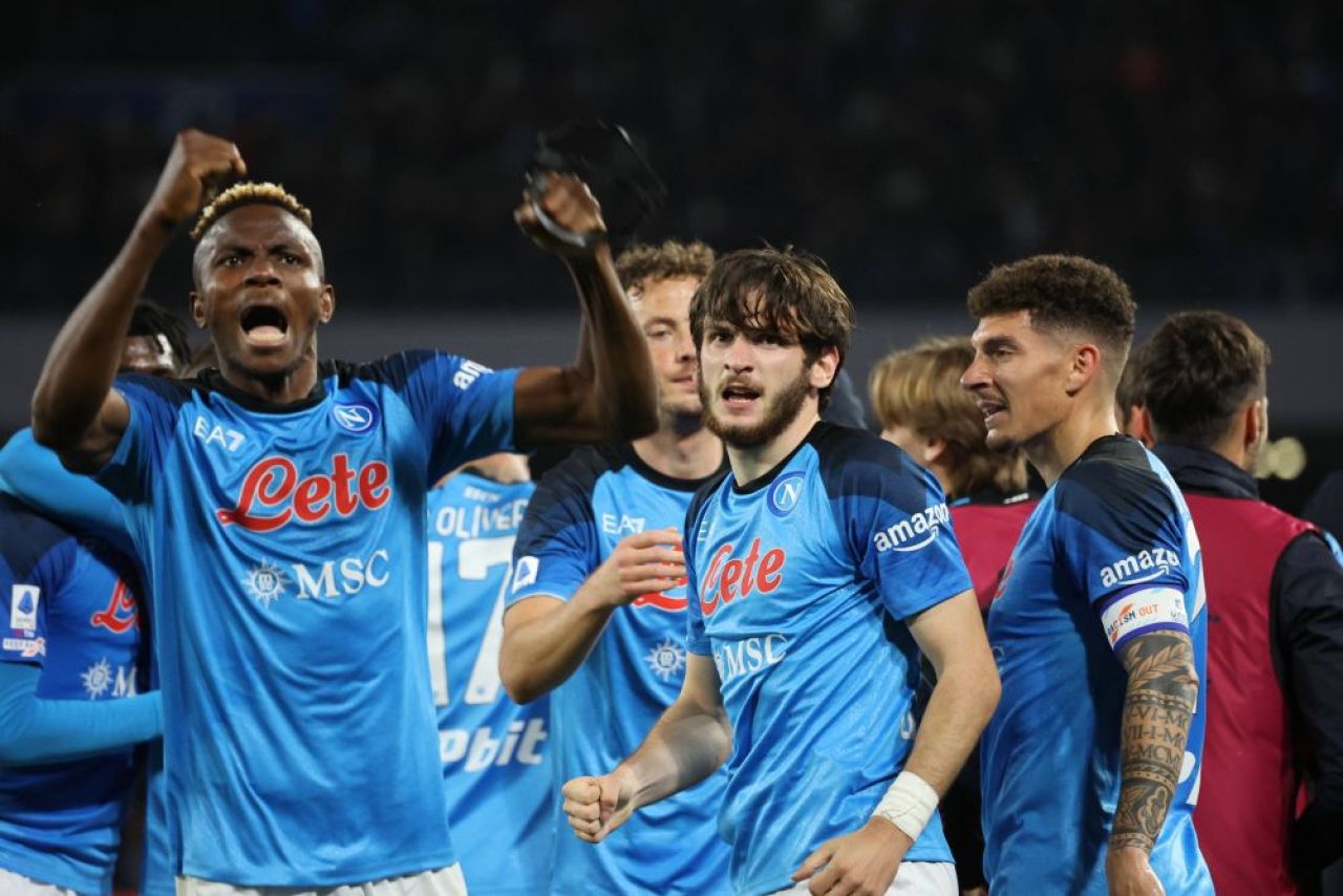 Victor Osimhen sau Khvicha Kvaratskhelia? Cine dintre cei doi de la Napoli este cel mai bun jucător din Serie A în acest sezon_1