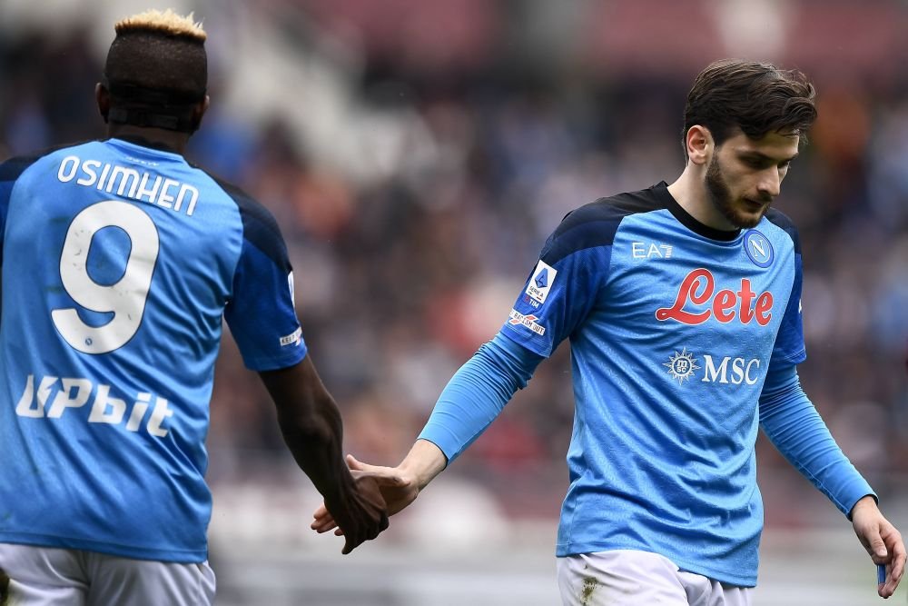 Victor Osimhen sau Khvicha Kvaratskhelia? Cine dintre cei doi de la Napoli este cel mai bun jucător din Serie A în acest sezon_7
