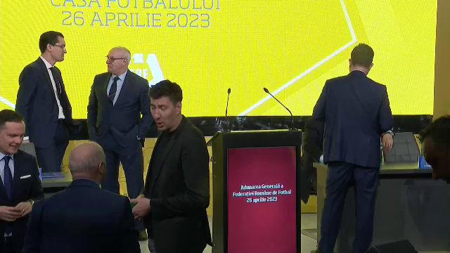 Costel Pantilimon, o adevărată apariție la Adunarea Generală FRF!_9
