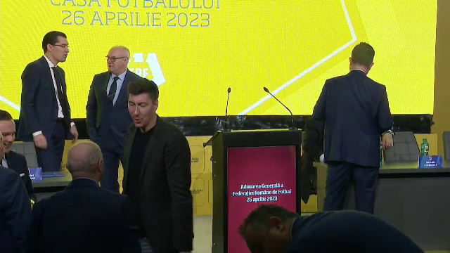 Costel Pantilimon, o adevărată apariție la Adunarea Generală FRF!_14