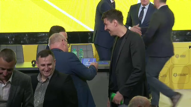 Costel Pantilimon, o adevărată apariție la Adunarea Generală FRF!_23
