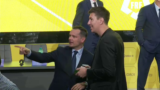 Costel Pantilimon, o adevărată apariție la Adunarea Generală FRF!_30