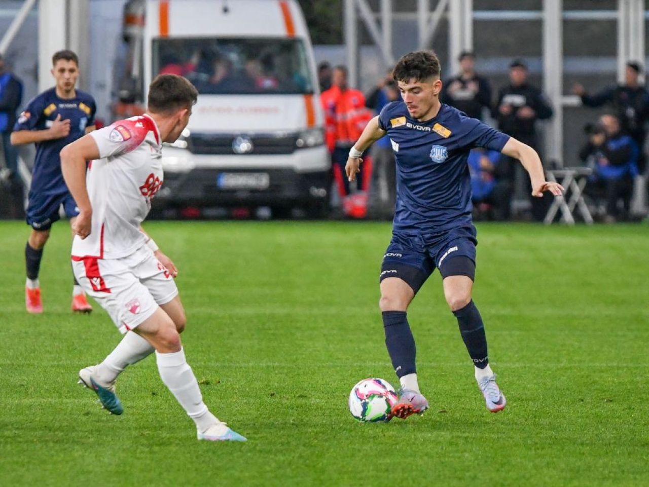 Poli Iași, lăudată de un dinamovist celebru_4