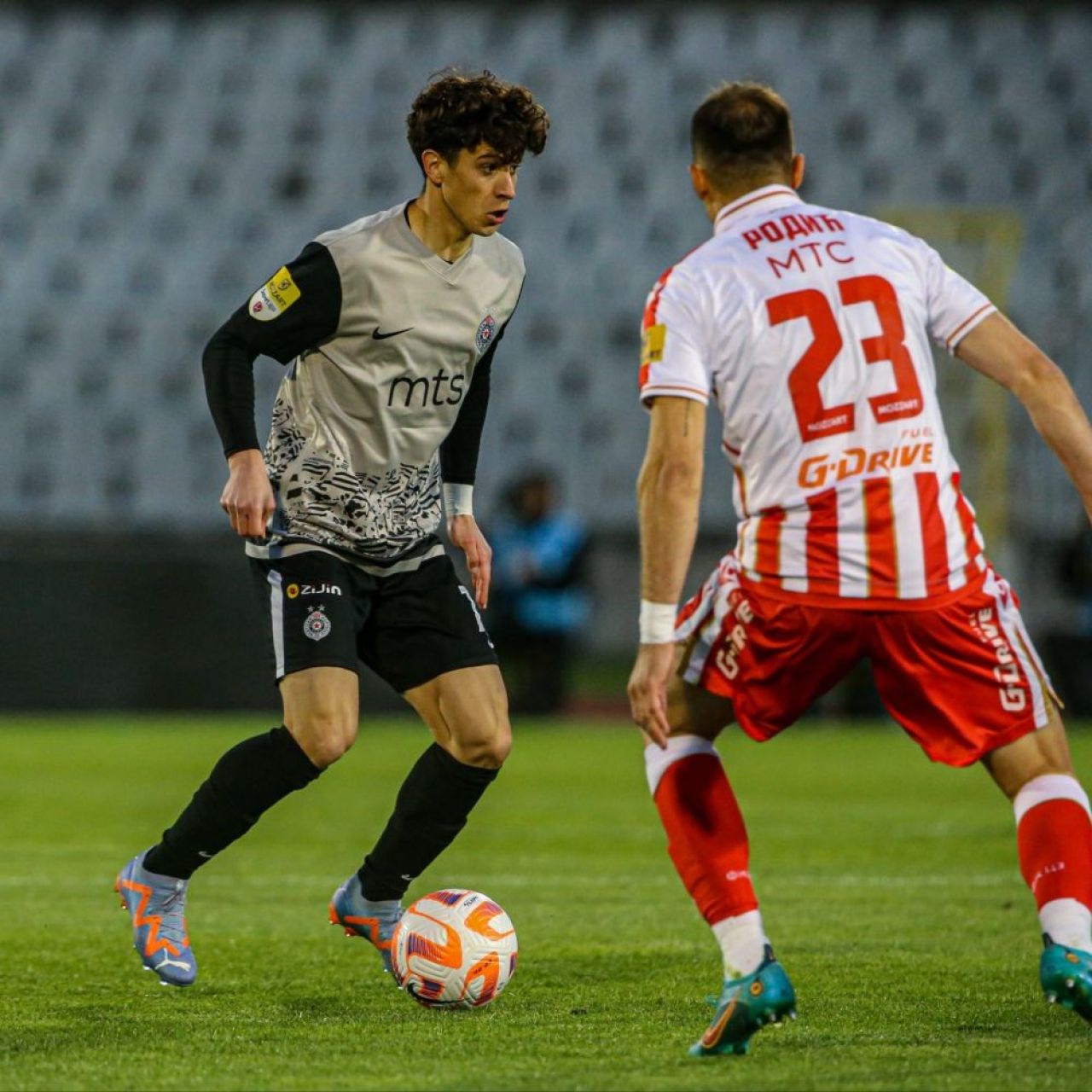 În ce condiții s-a desfășurat la Belgrad ”Večiti Derbi” Partizan - Steaua Roșie + diferența uriașă între cele două rivale_5