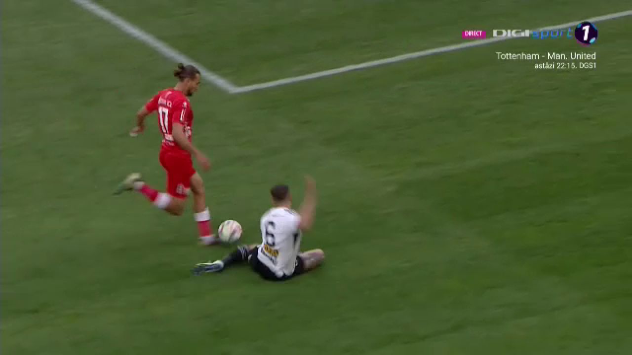 Cupa României | U Cluj - UTA Arad 1-0 | VAR-ul îi trimite pe ardeleni în finală! Gol anulat și penalty dictat împotriva lui Rednic _2