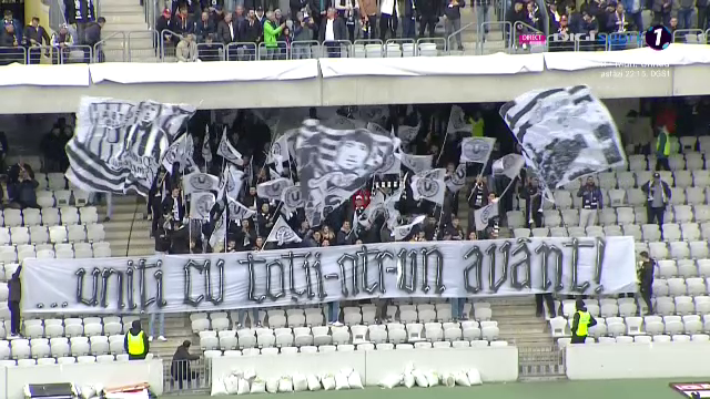 Mai ceva ca la Untold! Atmosferă incendiară la 'U' Cluj - UTA Arad_35